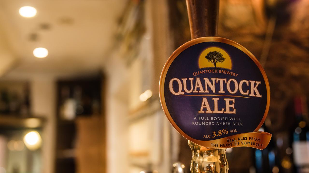 The Royal Oak Inn Luxborough Bagian luar foto