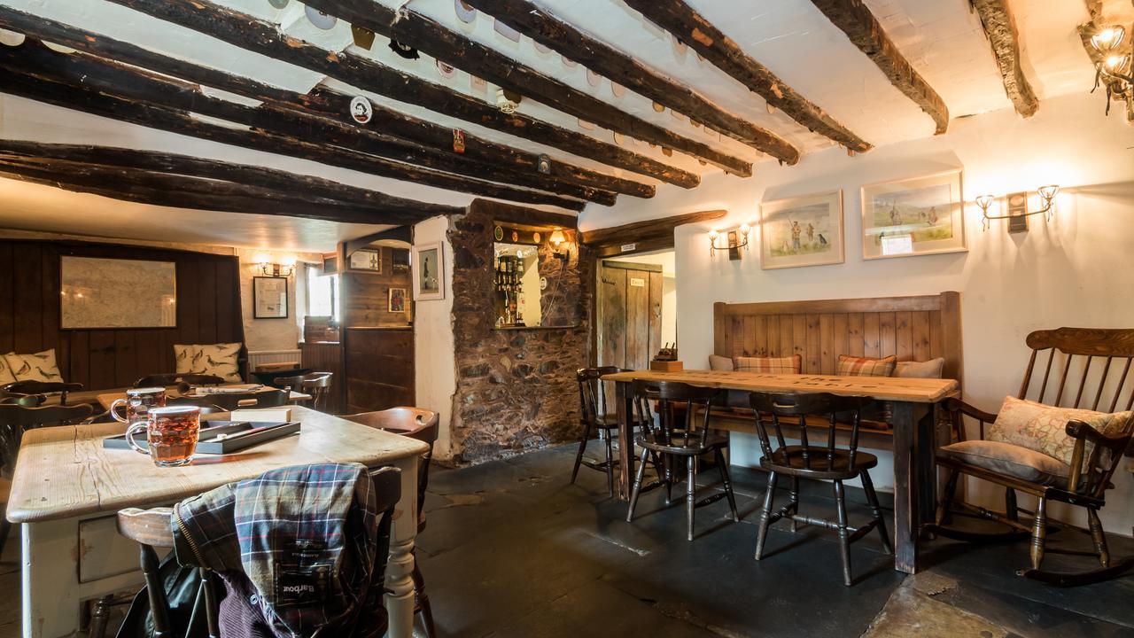 The Royal Oak Inn Luxborough Bagian luar foto