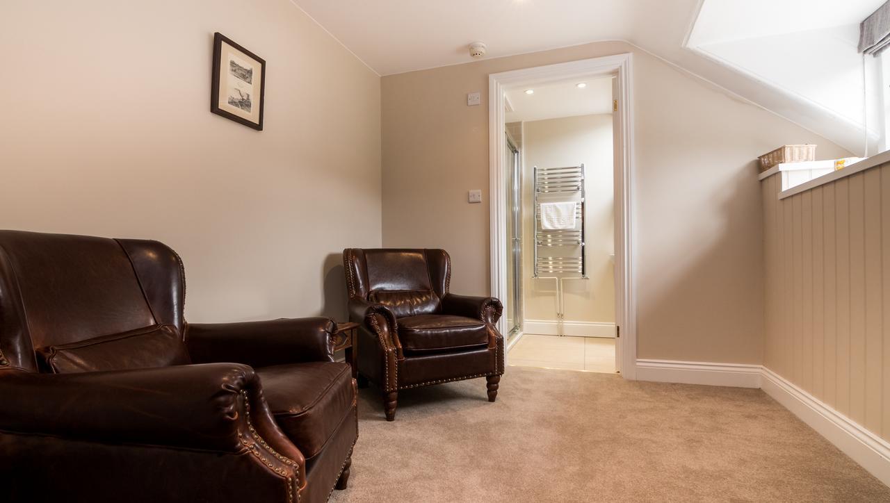 The Royal Oak Inn Luxborough Bagian luar foto