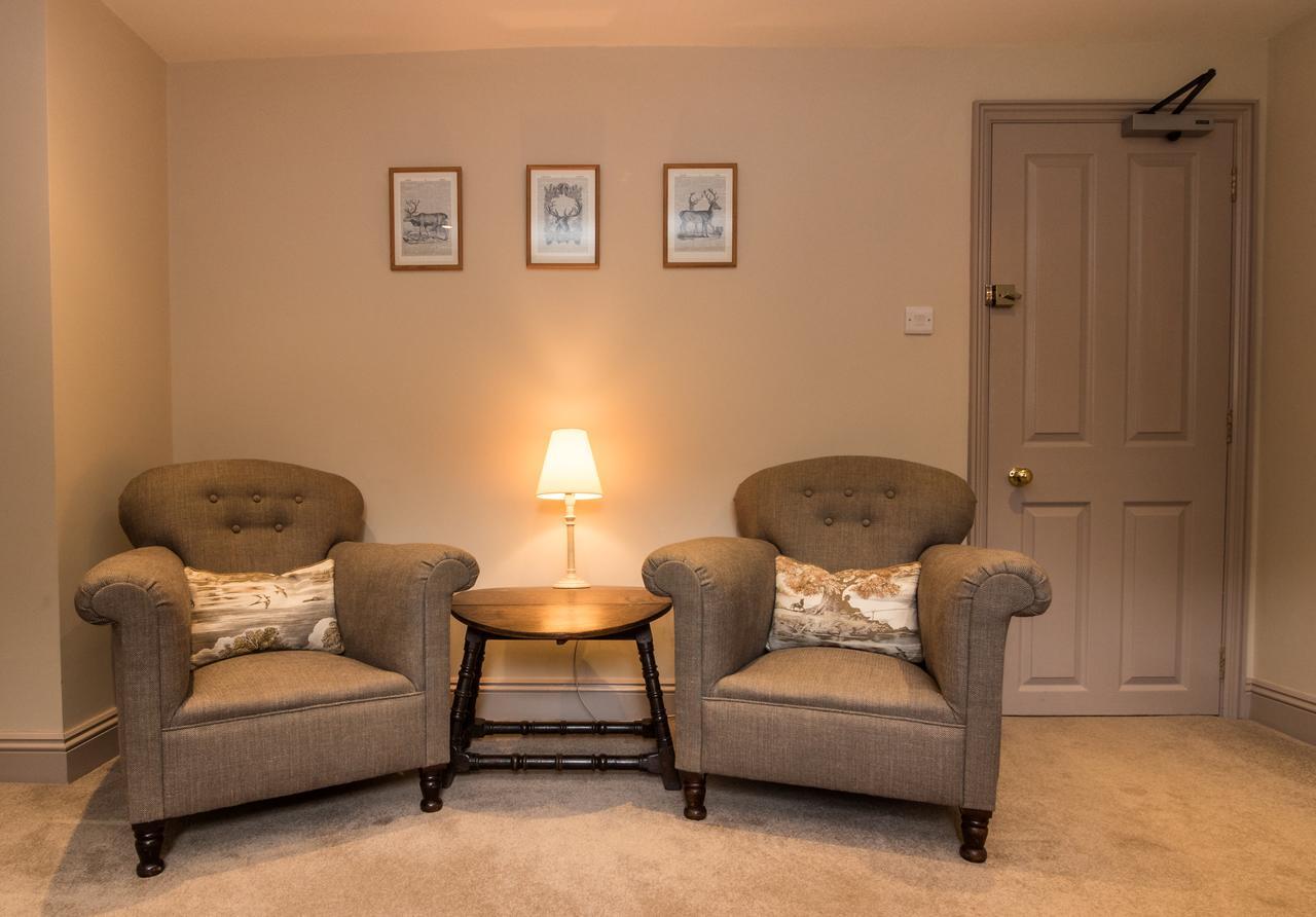 The Royal Oak Inn Luxborough Bagian luar foto