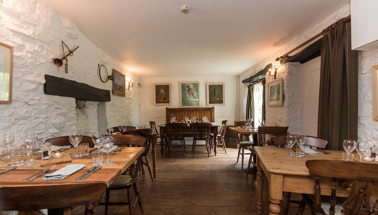 The Royal Oak Inn Luxborough Bagian luar foto