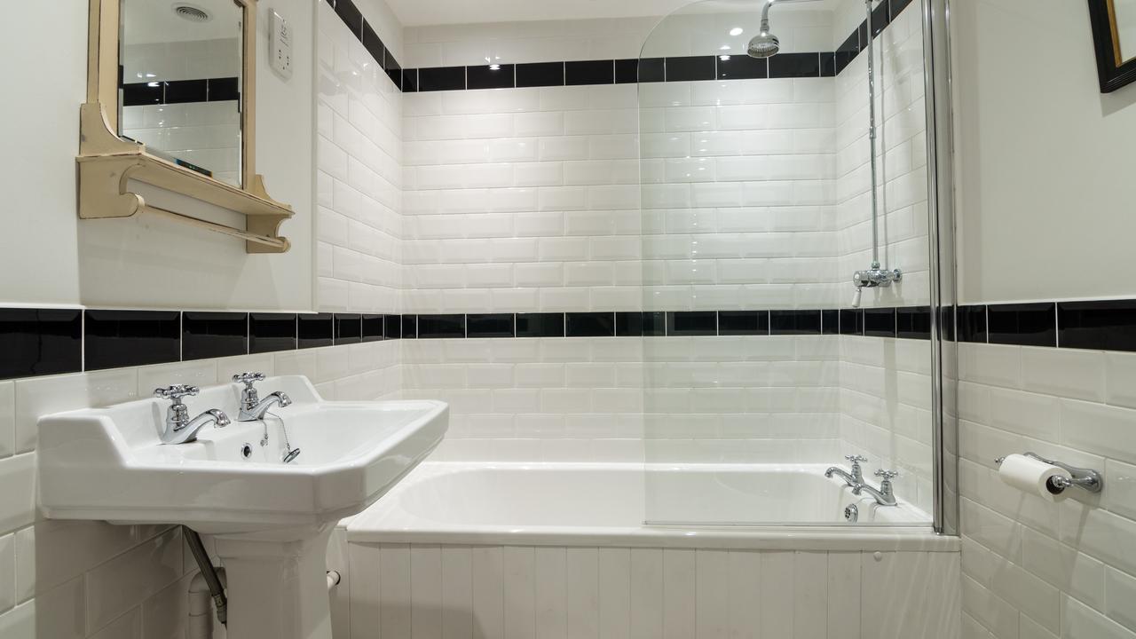 The Royal Oak Inn Luxborough Bagian luar foto